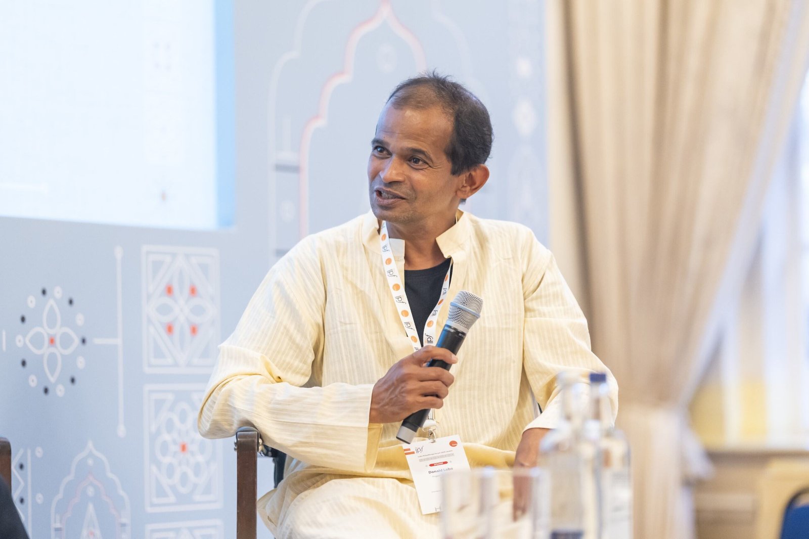 57773312-cec0-4780-a201-6201df38d3e2