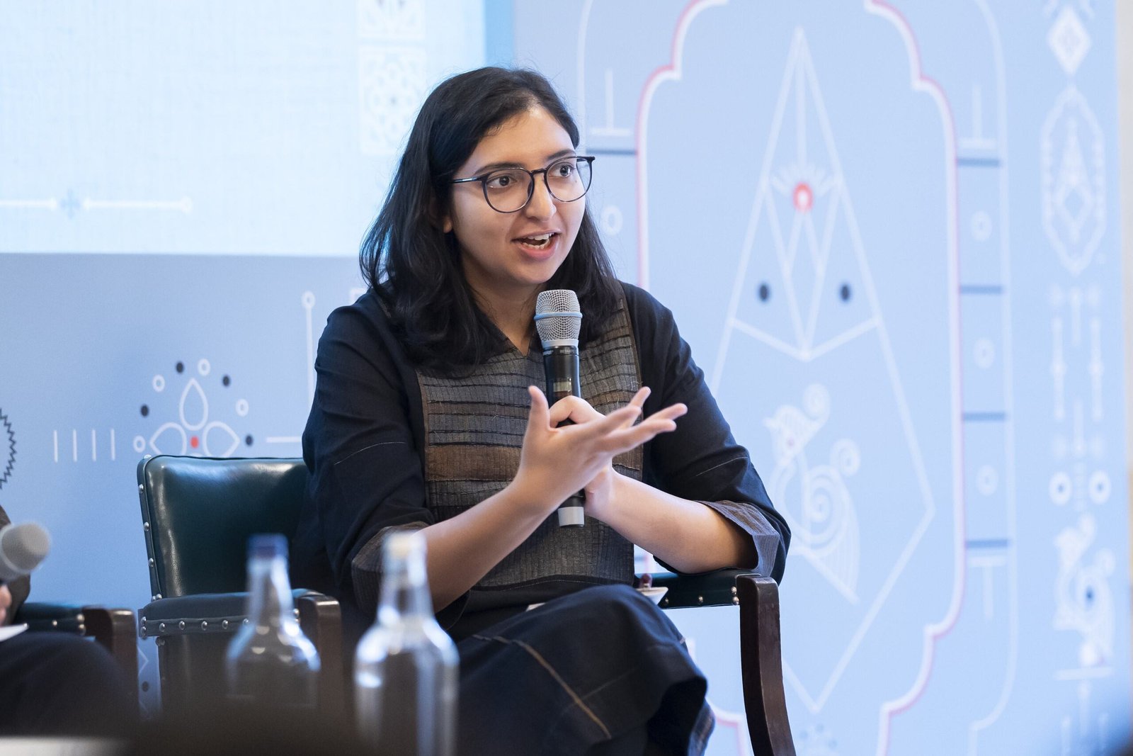 76a6f6e2-57b8-41be-aca0-8f1e2147a0df