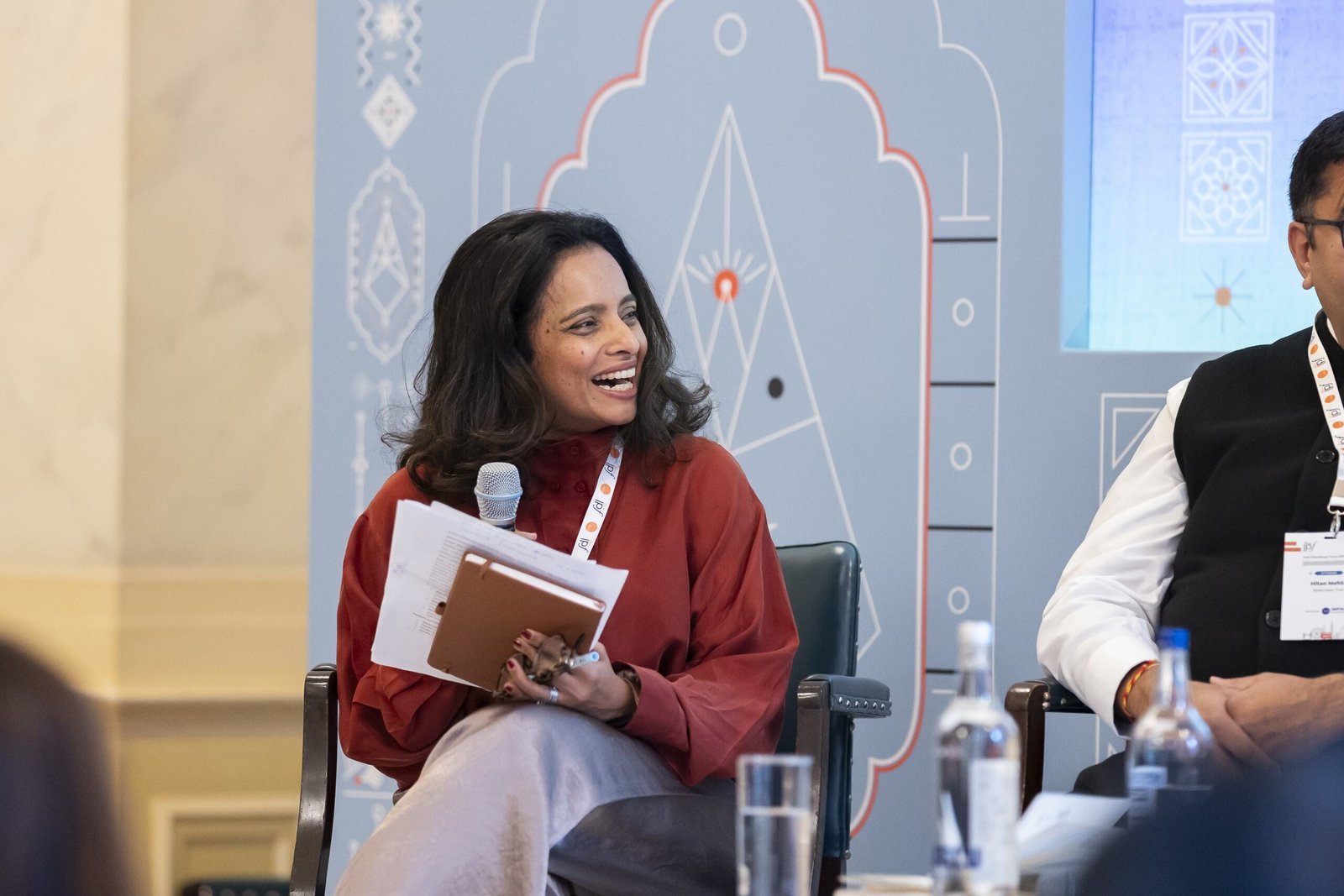 bdc8b06c-c3ef-4016-a656-538669345b50